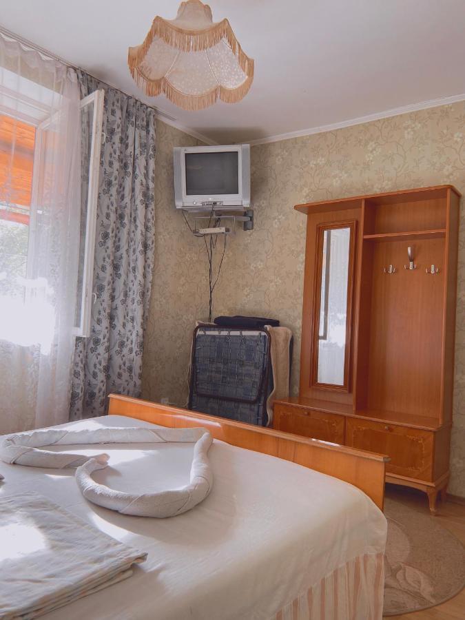 де кампо * Chynadiyovo